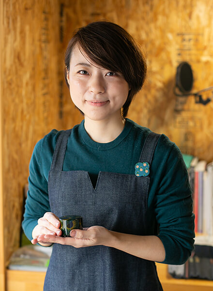 Lacquer Artist     Urushi Itteki      Ms. Asako Ouchi